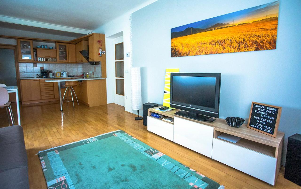 Goldenfields Apartment Крань Экстерьер фото